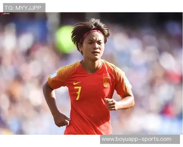 王霜感谢球迷现场支持期待胜利带来狂欢时刻