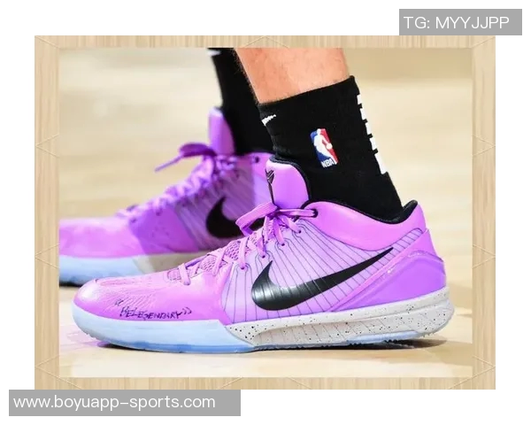 米切尔单节20次数追平历史第七位13号秀中科比布克共创辉煌