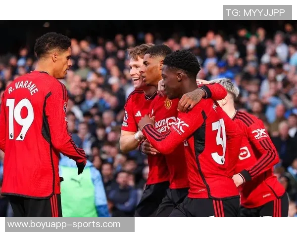 英超精彩对决曼城热刺互交白卷维拉小蜜蜂争夺激烈曼联绝杀富勒姆逆转胜利